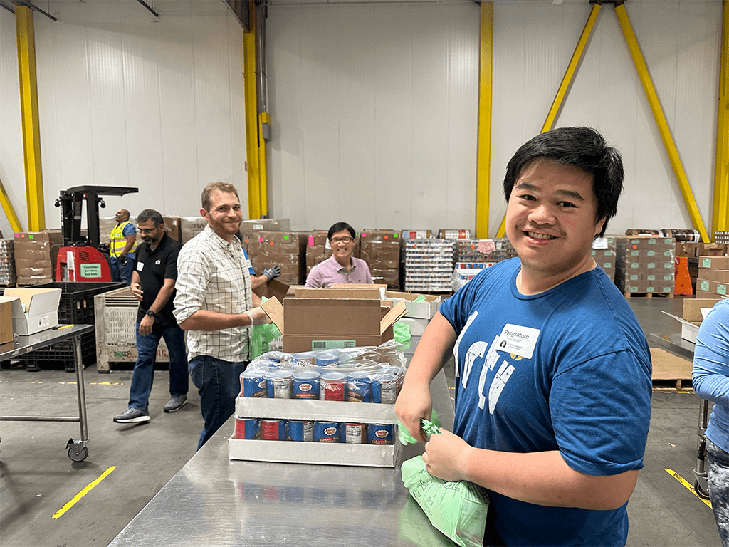 Packing healthy groceries with Second Harvest of Silicon Valley.