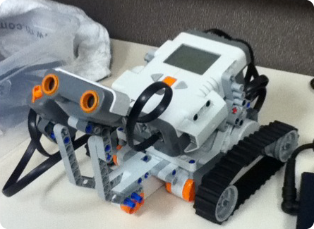 Lego(R) Mindstorms(R) robot